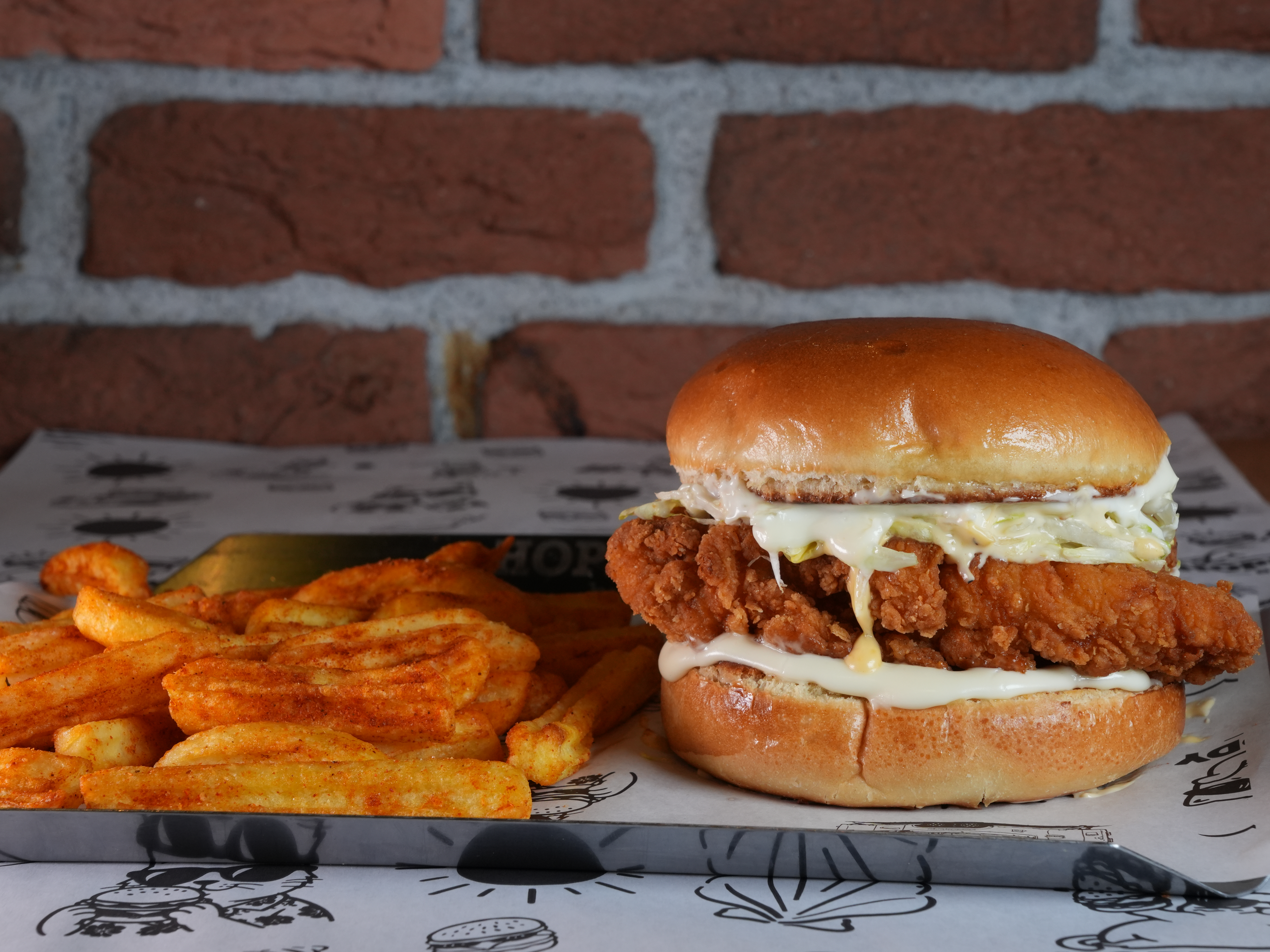 FRIED CHICKEN BURGER